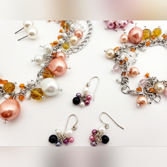 8-Piece Set Pearl Necklace, Ring, Earrings and Bracelet Ensemble - Picture 7 of 10